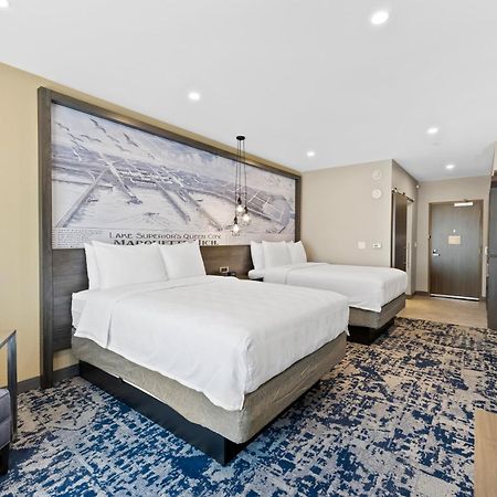 Best Western Plus Marquette Hotel & Suites Esterno foto