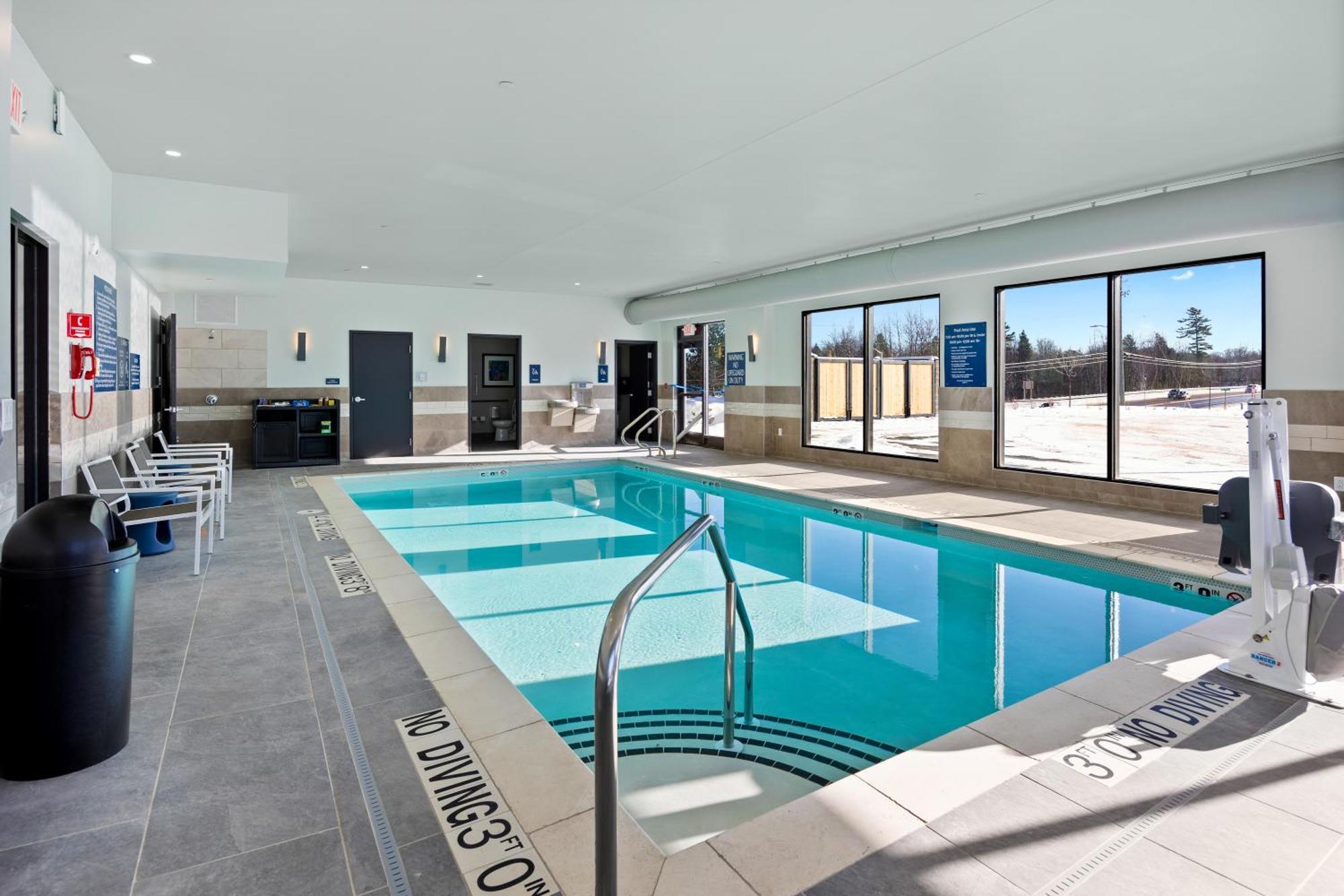 Best Western Plus Marquette Hotel & Suites Esterno foto